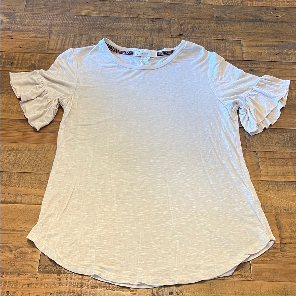 Elegant Ruffled Sleeve Women's Top in Cream